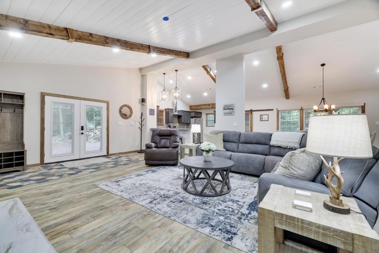 Whiskey Pines Retreat! Single Level Home, Outdoor Firepit, Ac, Bbq! Sleeps 9 In Lake Harmony! Luaran gambar